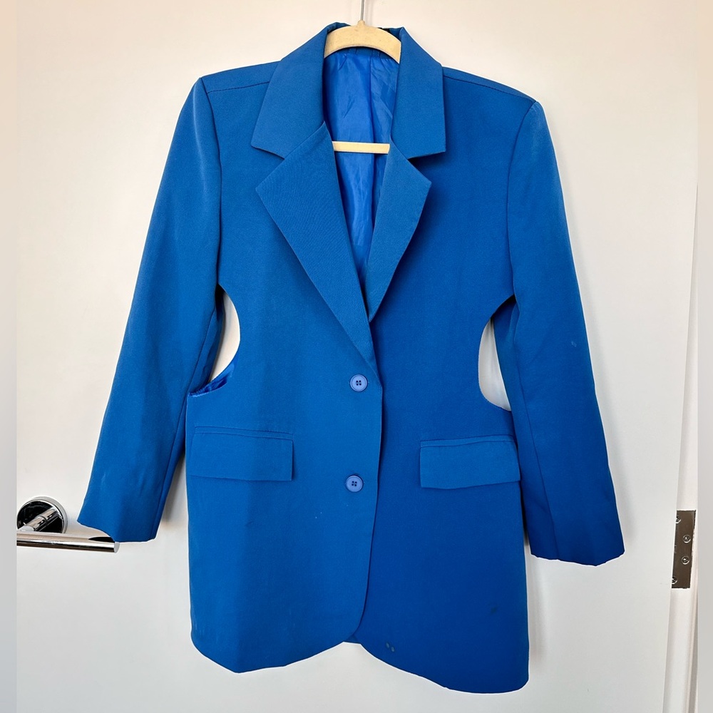 PLT blue side cut out blazer